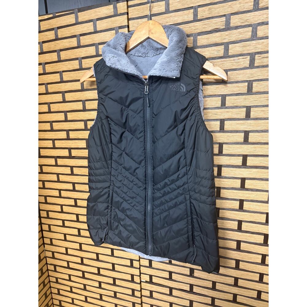 The North Face Black And Gray Reversible‎ Vest Size Small